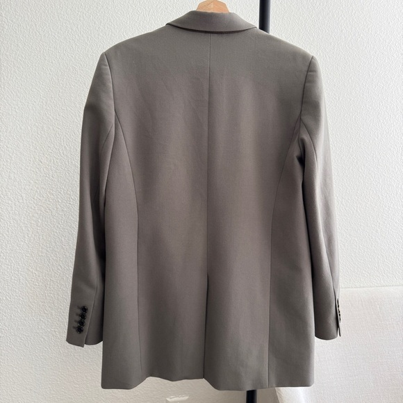 Aritzia blazer - Picture 3 of 3
